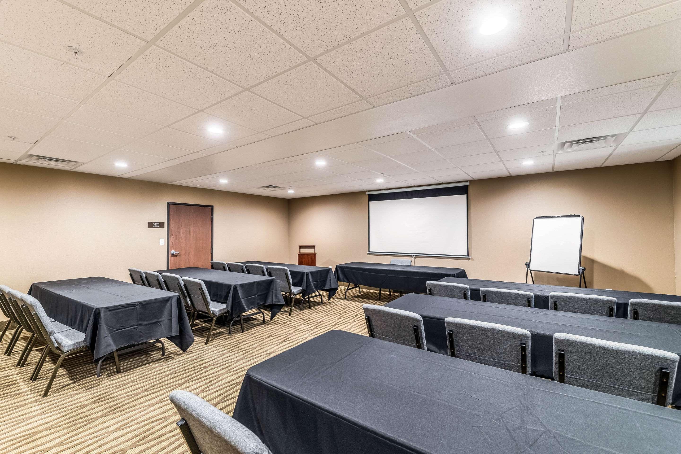 Comfort Suites Grand Prairie - Arlington North Екстер'єр фото